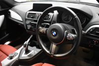 BMW 1シリーズ M140i LCI後期 直6ﾀｰﾎﾞ 340馬力 LEDﾍｯﾄﾞﾗｲﾄ&ﾃｰﾙ ﾋｰﾀｰ付赤革 ｱﾀﾞﾌﾟﾃｨﾌﾞMｻｽ 大型ﾌﾞﾚｰｷｼｽﾃﾑ 車線逸脱&歩行者警告 衝突軽減ﾌﾞﾚｰｷ 横ﾒﾆｭｰﾀｯﾁﾊﾟｯﾄﾞiﾄﾞﾗｲﾌﾞBｶﾒﾗ Pｱｼｽﾄ ｸﾙｺﾝ ﾊﾟﾄﾞﾙｼﾌﾄ ｽﾏｰﾄｷｰ 2年保証