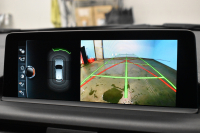 BMW 1シリーズ M140i LCI後期 直6ﾀｰﾎﾞ 340馬力 LEDﾍｯﾄﾞﾗｲﾄ&ﾃｰﾙ ﾋｰﾀｰ付赤革 ｱﾀﾞﾌﾟﾃｨﾌﾞMｻｽ 大型ﾌﾞﾚｰｷｼｽﾃﾑ 車線逸脱&歩行者警告 衝突軽減ﾌﾞﾚｰｷ 横ﾒﾆｭｰﾀｯﾁﾊﾟｯﾄﾞiﾄﾞﾗｲﾌﾞBｶﾒﾗ Pｱｼｽﾄ ｸﾙｺﾝ ﾊﾟﾄﾞﾙｼﾌﾄ ｽﾏｰﾄｷｰ 2年保証