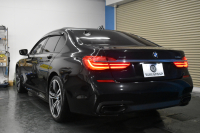 BMW 7シリーズ 740d XﾄﾞﾗｲﾌﾞMｽﾎﾟｰﾂ  4WD ｻﾝﾙｰﾌ ﾚｰｻﾞｰLED 3DﾃﾞｻﾞｲﾝFﾘｯﾌﾟｽﾎﾟｲﾗ ﾘﾓｰﾄP Fﾏｯｻｰｼﾞ&ﾍﾞﾝﾁﾚｰｼｮﾝ全席ﾋｰﾀｰ付黒革 ACC HUD ﾊｰﾏﾝｶｰﾄﾞﾝ ｼﾞｪｽﾁｬｰｺﾝﾄﾛｰﾙ ﾀｯﾁﾊﾟﾈﾙ対応HDDﾅﾋﾞ3Dﾋﾞｭｰ 車線変更&逸脱警告 液晶ﾒｰﾀｰ 電動ﾄﾗﾝｸ 2年保証