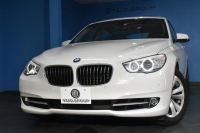 BMW 5シリーズ 535iｸﾞﾗﾝﾂｰﾘｽﾓ ｺﾝﾌｫｰﾄP ﾊﾟﾉﾗﾏｻﾝﾙｰﾌ 1ｵｰﾅｰ 全席ﾋｰﾀｰ前席ﾍﾞﾝﾁﾚｰｼｮﾝ付黒革 ｽﾏｰﾄｷｰ ﾌﾙｾｸﾞ ﾅﾋﾞTOPﾋﾞｭｰ Bｶﾒﾗ 前後PDC 電動ﾄﾗﾝｸ ｸﾙｺﾝ 18AW ETC 2年保証