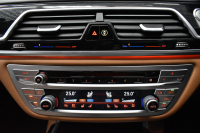 BMW 7シリーズ 740i Mｽﾎﾟｰﾂ ﾘｱｺﾝﾌｫｰﾄP ﾘｱｴﾝﾀｰﾃｲﾒﾝﾄ 後席ﾓﾆﾀｰ ﾃﾞｨｽﾌﾟﾚｲｷｰ ﾘﾓｰﾄ駐車 ｻﾝﾙｰﾌ ﾚｰｻﾞｰLED 前席ﾏｯｻｰｼﾞ全席ﾋｰﾀｰ&ﾍﾞﾝﾁﾚｰｼｮﾝ付茶革 ACC HUD ﾊｰﾏﾝｶｰﾄﾞﾝ ｼﾞｪｽﾁｬｰｺﾝﾄﾛｰﾙ ﾀｯﾁﾊﾟﾈﾙﾅﾋﾞ3Dﾋﾞｭｰ LCW 液晶ﾒｰﾀｰ 2年保証