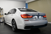 BMW 7シリーズ 740i Mｽﾎﾟｰﾂ ﾘｱｺﾝﾌｫｰﾄP ﾘｱｴﾝﾀｰﾃｲﾒﾝﾄ 後席ﾓﾆﾀｰ ﾃﾞｨｽﾌﾟﾚｲｷｰ ﾘﾓｰﾄ駐車 ｻﾝﾙｰﾌ ﾚｰｻﾞｰLED 前席ﾏｯｻｰｼﾞ全席ﾋｰﾀｰ&ﾍﾞﾝﾁﾚｰｼｮﾝ付茶革 ACC HUD ﾊｰﾏﾝｶｰﾄﾞﾝ ｼﾞｪｽﾁｬｰｺﾝﾄﾛｰﾙ ﾀｯﾁﾊﾟﾈﾙﾅﾋﾞ3Dﾋﾞｭｰ LCW 液晶ﾒｰﾀｰ 2年保証