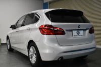 BMW 2シリーズ 218dｱｸﾃｨﾌﾞﾂｱﾗｰ ﾗｸﾞｼﾞｭｱﾘｰ ｱﾄﾞﾊﾞﾝｽﾄﾞｱｸﾃｨﾌﾞｾｰﾌﾃｨｰP 追従ACC HUD ﾋｰﾀｰ付ﾍﾞｰｼﾞｭﾚｻﾞｰ ﾀｯﾁﾊﾟﾈﾙﾅﾋﾞBｶﾒﾗ ﾘｱPDC LEDﾍｯﾄﾞﾗｲﾄ 衝突軽減ﾌﾞﾚｰｷ 車線逸脱&歩行者警告 電動開閉Rｹﾞｰﾄ ｽﾏｰﾄｷｰ 2年保証