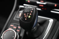 BMW 2シリーズ 220iｸﾞﾗﾝﾂｱﾗｰ ﾗｸﾞｼﾞｭｱﾘｰ 3列ｼｰﾄ 7人乗り ｱﾄﾞﾊﾞﾝｽﾄﾞｱｸﾃｨﾌﾞｾｰﾌﾃｨｰP 追従ACC HUD ﾋｰﾀｰ付黒革 LEDﾍｯﾄﾞﾗｲﾄ 衝突軽減ﾌﾞﾚｰｷ 車線逸脱&歩行者警告 ﾀｯﾁﾊﾟｯﾄﾞﾅﾋﾞ 前後PDC Bｶﾒﾗ 電動ﾄﾗﾝｸ ﾊﾟｰｷﾝｸﾞｱｼｽﾄ 17AW ｽﾏｰﾄｷｰ 2年保証