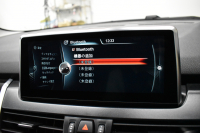 BMW 2シリーズ 220iｸﾞﾗﾝﾂｱﾗｰ ﾗｸﾞｼﾞｭｱﾘｰ 3列ｼｰﾄ 7人乗り ｱﾄﾞﾊﾞﾝｽﾄﾞｱｸﾃｨﾌﾞｾｰﾌﾃｨｰP 追従ACC HUD ﾋｰﾀｰ付黒革 LEDﾍｯﾄﾞﾗｲﾄ 衝突軽減ﾌﾞﾚｰｷ 車線逸脱&歩行者警告 ﾀｯﾁﾊﾟｯﾄﾞﾅﾋﾞ 前後PDC Bｶﾒﾗ 電動ﾄﾗﾝｸ ﾊﾟｰｷﾝｸﾞｱｼｽﾄ 17AW ｽﾏｰﾄｷｰ 2年保証