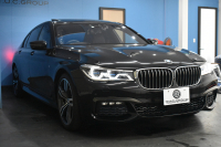 BMW 7シリーズ 740Ld Xﾄﾞﾗｲﾌﾞ Mｽﾎﾟｰﾂ ﾛﾝｸﾞ 後席ﾓﾆﾀｰ ﾊﾟﾉﾗﾏｻﾝR ﾚｰｻﾞｰLEDﾗｲﾄ 追従ACC HUD 全席ﾋｰﾀｰ&ﾍﾞﾝﾁﾚｰｼｮﾝ 前席ﾏｯｻｰｼﾞ付茶革 LCW ｼﾞｪｽﾁｬｰｺﾝﾄﾛｰﾙ対応ﾀｯﾁﾊﾟﾈﾙﾅﾋﾞ 3Dﾋﾞｭｰ ﾊｰﾏﾝｶｰﾄﾞﾝ ﾘﾓｰﾄ駐車 液晶ﾒｰﾀｰ 電動ﾄﾗﾝｸ 2年保証