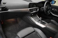 BMW 3シリーズ 320d xﾄﾞﾗｲﾌﾞ ﾂｰﾘﾝｸﾞMｽﾎﾟｰﾂ ｺﾝﾌｫｰﾄP 4WD  追従ACC ﾋｰﾀｰ付ﾊｰﾌﾚｻﾞｰ Pｱｼｽﾄﾌﾟﾗｽ 全周ｶﾒﾗ3Dﾋﾞｭｰ LEDﾍｯﾄﾞﾗｲﾄ 側面衝突&車線変更&逸脱&歩行車警告 後退ｱｼｽﾄ ｱｸﾃｨﾌﾞPDC緊急ﾌﾞﾚｰｷ ﾀｯﾁﾊﾟﾈﾙﾅﾋﾞ ｱｯﾌﾟﾙｶｰﾌﾟﾚｲ 電動ﾄﾗﾝｸ 2年保証