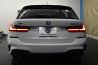 BMW 3シリーズ 320d xﾄﾞﾗｲﾌﾞ ﾂｰﾘﾝｸﾞMｽﾎﾟｰﾂ ｺﾝﾌｫｰﾄP 4WD  追従ACC ﾋｰﾀｰ付ﾊｰﾌﾚｻﾞｰ Pｱｼｽﾄﾌﾟﾗｽ 全周ｶﾒﾗ3Dﾋﾞｭｰ LEDﾍｯﾄﾞﾗｲﾄ 側面衝突&車線変更&逸脱&歩行車警告 後退ｱｼｽﾄ ｱｸﾃｨﾌﾞPDC緊急ﾌﾞﾚｰｷ ﾀｯﾁﾊﾟﾈﾙﾅﾋﾞ ｱｯﾌﾟﾙｶｰﾌﾟﾚｲ 電動ﾄﾗﾝｸ 2年保証