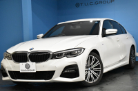BMW 3シリーズ 320i Mｽﾎﾟｰﾂ G20型  ﾀｯﾁﾊﾟﾈﾙﾅﾋﾞ ｱｯﾌﾟﾙｶｰﾌﾟﾚｲ  追従ACC LEDﾍｯﾄﾞﾗｲﾄ 側面衝突&車線変更&逸脱&歩行車警告 液晶ﾒｰﾀｰ 後退ｱｼｽﾄ Pｱｼｽﾄ ｱｸﾃｨﾌﾞPDC緊急ﾌﾞﾚｰｷ  18AW 2年保証
