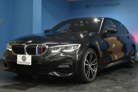 BMW 3シリーズ 320d Xﾄﾞﾗｲﾌﾞ Mｽﾎﾟｰﾂ 4WD ﾊｲﾗｲﾝ&ｺﾝﾌｫｰﾄP G20型 ﾋｰﾀｰ付黒革 ｵﾌﾟｼｮﾝ19AW 追従ACC LEDﾍｯﾄﾞﾗｲﾄ 側面衝突&車線変更&逸脱&歩行車警告 後退ｱｼｽﾄ Pｱｼｽﾄ ｱｸﾃｨﾌﾞPDC緊急ﾌﾞﾚｰｷ ﾀｯﾁﾊﾟﾈﾙﾅﾋﾞ ﾌﾙｾｸﾞ ｱｯﾌﾟﾙｶｰﾌﾟﾚｲ 電動ﾄﾗﾝｸ 2年保証