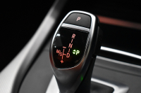 BMW 2シリーズ M240i LCI後期 ｵﾌﾟｼｮﾝ追従ACC  直6ﾀｰﾎﾞ 340馬力 ﾍｷｻｺﾞﾅﾙLEDﾍｯﾄﾞﾗｲﾄ ﾋｰﾀｰ付赤革 ﾀｯﾁﾊﾟﾈﾙiﾄﾞﾗｲﾌﾞHDDﾅﾋﾞBｶﾒ Pｱｼｽﾄ 前後PDC ｱﾀﾞﾌﾟﾃｨﾌﾞMｻｽ 大型ﾌﾞﾚｰｷｼｽﾃﾑ 車線逸脱&歩行者警告 衝突軽減ﾌﾞﾚｰｷ 18AW ﾊﾟﾄﾞﾙｼﾌﾄ 1ｵｰﾅｰ 2年保証