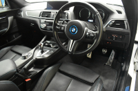 BMW Mシリーズ M2 MDCT 7速DCT LCI後期 ﾋｰﾀｰ付黒革 ｱﾀﾞﾌﾟﾃｨﾌﾞﾍｷｻｺﾞﾅﾙLEDﾍｯﾄﾞﾗｲﾄ&ﾃｰﾙ ﾀｯﾁﾊﾟﾈﾙHDDﾅﾋﾞ 19AW Mﾊﾟﾌｫｰﾏﾝｽﾘｱﾃﾞｨﾌｭｰｻﾞｰ 車線逸脱&歩行者警告 衝突軽減ﾌﾞﾚｰｷ ｶｰﾎﾞﾝｲﾝﾃﾘｱ Bｶﾒﾗ iｽﾄｯﾌﾟ ｽﾏｰﾄｷｰ 2年保証