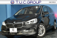 BMW 2シリーズ 218dｸﾞﾗﾝﾂｱﾗｰ ﾗｸﾞｼﾞｭｱﾘｰ 後期LCI 7人乗ﾘ ｱﾄﾞﾊﾞﾝｽﾄﾞｱｸﾃｨﾌﾞｾｰﾌﾃｨｰP 追従ACC HUD ﾍｷｺﾞﾅﾙLEDﾍｯﾄﾞﾗｲﾄ ﾋｰﾀｰ付白革 ｺﾝﾌｫｰﾄP 車線逸脱&歩行者警告 ﾀｯﾁﾊﾟﾈﾙﾅﾋﾞ Bｶﾒﾗ ﾌﾙｾｸﾞ 駐車ｱｼｽﾄ 電動ﾄﾗﾝｸ 2年保証