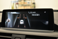 BMW 2シリーズ M235i 直6ﾀｰﾎﾞ 326馬力 ﾋｰﾀｰ付黒革 ﾀｯﾁﾊﾟｯﾄﾞ式iﾄﾞﾗｲﾌﾞHDDﾅﾋﾞ  ﾘﾔPDC Bｶﾒﾗ  ｱﾀﾞﾌﾟﾃｨﾌﾞMｻｽ 大型ﾌﾞﾚｰｷｼｽﾃﾑ 18AW 車線逸脱&歩行者警告 衝突軽減ﾌﾞﾚｰｷ 1ｵｰﾅｰ 2年保証