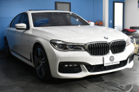 BMW 7シリーズ 740i Mｽﾎﾟｰﾂ ﾘｱｺﾝﾌｫｰﾄP ﾘｱｴﾝﾀｰﾃｲﾒﾝﾄP ｻﾝﾙｰﾌ BMWﾚｰｻﾞｰLED 前席ﾏｯｻｰｼﾞ全席ﾋｰﾀｰ&ﾍﾞﾝﾁﾚｰｼｮﾝ付黒革 ACC HUD ﾊｰﾏﾝｶｰﾄﾞﾝ ｼﾞｪｽﾁｬｰｺﾝﾄﾛｰﾙ ﾀｯﾁﾊﾟﾈﾙﾅﾋﾞ3Dﾋﾞｭｰ LCW 液晶ﾒｰﾀｰ 20AW 2年保証