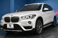 BMW X1 Xdrive18d Xﾗｲﾝ 4WD ﾊｲﾗｲﾝ&ｺﾝﾌｫｰﾄP ｱﾄﾞﾊﾞﾝｽﾄﾞｱｸﾃｨﾌﾞｾｰﾌﾃｨP 追従ACC HUD ﾋｰﾀｰ付電動黒革 ﾀｯﾁﾊﾊﾟｯﾄﾞiﾄﾞﾗｲﾌﾞﾅﾋﾞ LEDﾍｯﾄﾞﾗｲﾄ 衝突軽減B 車線逸脱&歩行者警告  Bｶﾒﾗ Pｱｼｽﾄ 前後PDC 電動ﾄﾗﾝｸ  ｽﾏｰﾄｷｰ Bluetoothｵｰﾃﾞｨｵ＆通話 2年保証