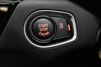 BMW X1 Xdrive18d Xﾗｲﾝ 4WD ﾊｲﾗｲﾝ&ｺﾝﾌｫｰﾄP ｱﾄﾞﾊﾞﾝｽﾄﾞｱｸﾃｨﾌﾞｾｰﾌﾃｨP 追従ACC HUD ﾋｰﾀｰ付電動黒革 ﾀｯﾁﾊﾊﾟｯﾄﾞiﾄﾞﾗｲﾌﾞﾅﾋﾞ LEDﾍｯﾄﾞﾗｲﾄ 衝突軽減B 車線逸脱&歩行者警告  Bｶﾒﾗ Pｱｼｽﾄ 前後PDC 電動ﾄﾗﾝｸ  ｽﾏｰﾄｷｰ Bluetoothｵｰﾃﾞｨｵ＆通話 2年保証