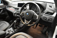 BMW X1 Xdrive18d Xﾗｲﾝ 4WD ﾊｲﾗｲﾝ&ｺﾝﾌｫｰﾄP ｱﾄﾞﾊﾞﾝｽﾄﾞｱｸﾃｨﾌﾞｾｰﾌﾃｨP 追従ACC HUD ﾋｰﾀｰ付電動黒革 ﾀｯﾁﾊﾊﾟｯﾄﾞiﾄﾞﾗｲﾌﾞﾅﾋﾞ LEDﾍｯﾄﾞﾗｲﾄ 衝突軽減B 車線逸脱&歩行者警告  Bｶﾒﾗ Pｱｼｽﾄ 前後PDC 電動ﾄﾗﾝｸ  ｽﾏｰﾄｷｰ Bluetoothｵｰﾃﾞｨｵ＆通話 2年保証