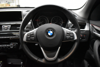 BMW X1 Xdrive18d Xﾗｲﾝ 4WD ﾊｲﾗｲﾝ&ｺﾝﾌｫｰﾄP ｱﾄﾞﾊﾞﾝｽﾄﾞｱｸﾃｨﾌﾞｾｰﾌﾃｨP 追従ACC HUD ﾋｰﾀｰ付電動黒革 ﾀｯﾁﾊﾊﾟｯﾄﾞiﾄﾞﾗｲﾌﾞﾅﾋﾞ LEDﾍｯﾄﾞﾗｲﾄ 衝突軽減B 車線逸脱&歩行者警告  Bｶﾒﾗ Pｱｼｽﾄ 前後PDC 電動ﾄﾗﾝｸ  ｽﾏｰﾄｷｰ Bluetoothｵｰﾃﾞｨｵ＆通話 2年保証