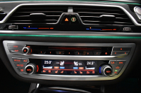 BMW 7シリーズ 740i Mｽﾎﾟｰﾂ ﾘｱｺﾝﾌｫｰﾄP 後席ﾓﾆﾀｰ ｻﾝﾙｰﾌ BMWﾚｰｻﾞｰLED ｽﾃｱﾘﾝｸﾞﾋｰﾀｰ 前席ﾏｯｻｰｼﾞ全席ﾋｰﾀｰ&ﾍﾞﾝﾁﾚｰｼｮﾝ付ﾓｶ革 ACC HUD ﾘﾓｰﾄ駐車 ﾊｰﾏﾝｶｰﾄﾞﾝ  ﾀｯﾁﾊﾟﾈﾙﾅﾋﾞ3Dﾋﾞｭｰ LCW 液晶ﾒｰﾀｰ 20AW 2年保証