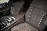 BMW 7シリーズ 740i Mｽﾎﾟｰﾂ ﾘｱｺﾝﾌｫｰﾄP 後席ﾓﾆﾀｰ ｻﾝﾙｰﾌ BMWﾚｰｻﾞｰLED ｽﾃｱﾘﾝｸﾞﾋｰﾀｰ 前席ﾏｯｻｰｼﾞ全席ﾋｰﾀｰ&ﾍﾞﾝﾁﾚｰｼｮﾝ付ﾓｶ革 ACC HUD ﾘﾓｰﾄ駐車 ﾊｰﾏﾝｶｰﾄﾞﾝ  ﾀｯﾁﾊﾟﾈﾙﾅﾋﾞ3Dﾋﾞｭｰ LCW 液晶ﾒｰﾀｰ 20AW 2年保証