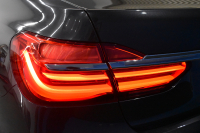 BMW 7シリーズ 740i ﾌﾟﾗｽP ﾚｰｻﾞｰLED ｻﾝﾙｰﾌ 追従ACC 全席ﾋｰﾀｰ付白革 Fﾍﾞﾝﾁﾚｰｼｮﾝ&ﾏｯｻｰｼﾞ HUD ﾊｰﾏﾝｶｰﾄﾞﾝ ｵﾌﾟｼｮﾝ20AW 車線変更&逸脱&歩行者警告 ﾀｯﾁﾊﾟﾈﾙﾅﾋﾞ ｼﾞｪｽﾁｬｰｺﾝﾄﾛｰﾙ ﾌﾙｾｸﾞ 3Dﾋﾞｭｰ Bｶﾒﾗ 電動ﾄﾗﾝｸ ｽﾏｰﾄｷｰ 2年保証