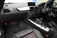 BMW 2シリーズ M240iｸｰﾍﾟ 後期 6速MT 340馬力 直6ﾀｰﾎﾞ ﾍｷｻｺﾞﾅﾙLEDﾍｯﾄﾞ ﾋｰﾀｰ付黒革 ｱﾀﾞﾌﾟﾃｨﾌﾞMｻｽﾍﾟﾝｼｮﾝ Mﾌﾞﾚｰｷ 18AW ｸﾙｺﾝ 車線逸脱&歩行者警告 衝突軽減ﾌﾞﾚｰｷ 専用ｴｱﾛ ﾀｯﾁﾊﾟﾈﾙﾅﾋﾞ Bｶﾒﾗ Pｱｼｽﾄ 前後PDC ﾄﾞﾗﾊﾟﾌｫ ｽﾏｰﾄｷｰ 2年保証2年保証