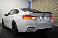 BMW Mシリーズ M4ｸｰﾍﾟ MDCT ｱﾀﾞﾌﾟﾃｨﾌﾞMｻｽﾍﾟﾝｼｮﾝ ﾋｰﾀｰ付ﾌﾞﾗｯｸ革 ｶｰﾎﾞﾝR&ｲﾝﾃﾘｱ  HUD ｱﾀﾞﾌﾟﾃｨﾌﾞLEDﾍｯﾄﾞﾗｲﾄ 7速DCT ｵﾌﾟｼｮﾝ19AW 衝突軽減ﾌﾞﾚｰｷ 車線逸脱&歩行者警告 F&Sｽﾎﾟｲﾗｰ ﾄﾗﾝｸｽﾎﾟｲﾗｰ ﾌﾙｾｸﾞ 前後PDC Bｶﾒﾗ 2年保証