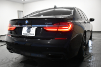 BMW 7シリーズ 750i Mｽﾎﾟｰﾂ ｱﾝﾋﾞｴﾝﾄｴｱP V8 ｻﾝR Fﾏｯｻｰｼﾞ&ﾍﾞﾝﾁﾚｰｼｮﾝ 全席ﾋｰﾀｰ付黒革 ﾚｰｻﾞｰLEDﾍｯﾄﾞﾗｲﾄ ACC HUD ﾊｰﾏﾝｶｰﾄﾞﾝ ｼﾞｪｽﾁｬｰｺﾝﾄﾛｰﾙ ﾀｯﾁﾊﾟﾈﾙ対応HDDﾅﾋﾞ3Dﾋﾞｭｰ Bｶﾒﾗ 車線変更&逸脱&歩行者警告 液晶ﾒｰﾀｰ 液晶ｷｰ 2年保証