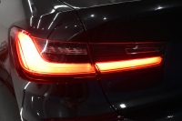 BMW 3シリーズ 320i Mｽﾎﾟｰﾂ G20型 ﾊｲﾗｲﾝ&ｺﾝﾌｫｰﾄP ﾋｰﾀｰ付茶革 ﾀｯﾁﾊﾟﾈﾙﾅﾋﾞ ｱｯﾌﾟﾙｶｰﾌﾟﾚｲ  追従ACC LEDﾍｯﾄﾞﾗｲﾄ 電動ﾄﾗﾝｸ 側面衝突&車線変更&逸脱&歩行者警告 液晶ﾒｰﾀｰ 後退ｱｼｽﾄ Pｱｼｽﾄ ｱｸﾃｨﾌﾞPDC緊急ﾌﾞﾚｰｷ  18AW 2年保証