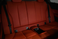 BMW 2シリーズ M235i 直6ﾀｰﾎﾞ 326馬力 ﾋｰﾀｰ付赤革 ﾀｯﾁﾊﾟｯﾄﾞ式iﾄﾞﾗｲﾌﾞHDDﾅﾋﾞ Bｶﾒﾗ ﾘｱPDC  ｱﾀﾞﾌﾟﾃｨﾌﾞMｻｽﾍﾟﾝｼｮﾝ 大型ﾌﾞﾚｰｷｼｽﾃﾑ 18AW 車線逸脱&歩行者警告 衝突軽減ﾌﾞﾚｰｷ 2年保証