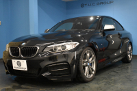 BMW 2シリーズ M235i 6速MT 直6ﾀｰﾎﾞ 326馬力  ｱﾗｺﾞｽﾀ車高調 Bｶﾒﾗ 18AW ｸﾙｺﾝ  ﾀｯﾁﾊﾟｯﾄﾞ式iﾄﾞﾗｲﾌﾞHDDﾅﾋﾞ 大型ﾌﾞﾚｰｷｼｽﾃﾑ 車線逸脱&歩行者警告 衝突軽減ﾌﾞﾚｰｷ ﾊﾟﾄﾞﾙｼﾌﾄ ｽﾏｰﾄｷｰ LEDﾘﾝｸﾞ付ｷｾﾉﾝ 2年保証