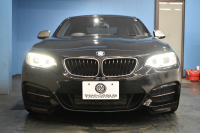 BMW 2シリーズ M235i 6速MT 直6ﾀｰﾎﾞ 326馬力  ｱﾗｺﾞｽﾀ車高調 Bｶﾒﾗ 18AW ｸﾙｺﾝ  ﾀｯﾁﾊﾟｯﾄﾞ式iﾄﾞﾗｲﾌﾞHDDﾅﾋﾞ 大型ﾌﾞﾚｰｷｼｽﾃﾑ 車線逸脱&歩行者警告 衝突軽減ﾌﾞﾚｰｷ ﾊﾟﾄﾞﾙｼﾌﾄ ｽﾏｰﾄｷｰ LEDﾘﾝｸﾞ付ｷｾﾉﾝ 2年保証