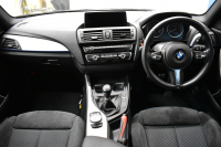 BMW 2シリーズ M235i 6速MT 直6ﾀｰﾎﾞ 326馬力  ｱﾗｺﾞｽﾀ車高調 Bｶﾒﾗ 18AW ｸﾙｺﾝ  ﾀｯﾁﾊﾟｯﾄﾞ式iﾄﾞﾗｲﾌﾞHDDﾅﾋﾞ 大型ﾌﾞﾚｰｷｼｽﾃﾑ 車線逸脱&歩行者警告 衝突軽減ﾌﾞﾚｰｷ ﾊﾟﾄﾞﾙｼﾌﾄ ｽﾏｰﾄｷｰ LEDﾘﾝｸﾞ付ｷｾﾉﾝ 2年保証