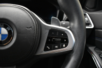 BMW 3シリーズ 320i Mｽﾎﾟｰﾂ G20型 ｺﾝﾌｫｰﾄP ﾋｰﾀｰ付黒革 ｵﾌﾟｼｮﾝ19AW ﾀｯﾁﾊﾟﾈﾙﾅﾋﾞBｶﾒﾗ ｱｯﾌﾟﾙｶｰﾌﾟﾚｲ  追従ACC LEDﾍｯﾄﾞﾗｲﾄ 電動ﾄﾗﾝｸ 側面衝突&車線変更&逸脱&歩行者警告 液晶ﾒｰﾀｰ 後退ｱｼｽﾄ Pｱｼｽﾄ ｱｸﾃｨﾌﾞPDC緊急ﾌﾞﾚｰｷ  2年保証