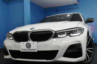 BMW 3シリーズ 320i Mｽﾎﾟｰﾂ G20型 ｺﾝﾌｫｰﾄP ﾋｰﾀｰ付黒革 ｵﾌﾟｼｮﾝ19AW ﾀｯﾁﾊﾟﾈﾙﾅﾋﾞBｶﾒﾗ ｱｯﾌﾟﾙｶｰﾌﾟﾚｲ  追従ACC LEDﾍｯﾄﾞﾗｲﾄ 電動ﾄﾗﾝｸ 側面衝突&車線変更&逸脱&歩行者警告 液晶ﾒｰﾀｰ 後退ｱｼｽﾄ Pｱｼｽﾄ ｱｸﾃｨﾌﾞPDC緊急ﾌﾞﾚｰｷ  2年保証