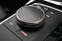 BMW 3シリーズ 320i Mｽﾎﾟｰﾂ G20型 ｺﾝﾌｫｰﾄP ﾋｰﾀｰ付黒革 ｵﾌﾟｼｮﾝ19AW ﾀｯﾁﾊﾟﾈﾙﾅﾋﾞBｶﾒﾗ ｱｯﾌﾟﾙｶｰﾌﾟﾚｲ  追従ACC LEDﾍｯﾄﾞﾗｲﾄ 電動ﾄﾗﾝｸ 側面衝突&車線変更&逸脱&歩行者警告 液晶ﾒｰﾀｰ 後退ｱｼｽﾄ Pｱｼｽﾄ ｱｸﾃｨﾌﾞPDC緊急ﾌﾞﾚｰｷ  2年保証