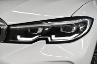 BMW 3シリーズ 320i Mｽﾎﾟｰﾂ G20型 ｺﾝﾌｫｰﾄP ﾋｰﾀｰ付黒革 ｵﾌﾟｼｮﾝ19AW ﾀｯﾁﾊﾟﾈﾙﾅﾋﾞBｶﾒﾗ ｱｯﾌﾟﾙｶｰﾌﾟﾚｲ  追従ACC LEDﾍｯﾄﾞﾗｲﾄ 電動ﾄﾗﾝｸ 側面衝突&車線変更&逸脱&歩行者警告 液晶ﾒｰﾀｰ 後退ｱｼｽﾄ Pｱｼｽﾄ ｱｸﾃｨﾌﾞPDC緊急ﾌﾞﾚｰｷ  2年保証