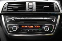 BMW 3シリーズ 320i ｸﾞﾗﾝﾂｰﾘｽﾓ Mｽﾎﾟｰﾂ 追従ACC ﾌﾙｾｸﾞTV  車線逸脱&歩行者警告 衝突軽減B 電動Rｹﾞｰﾄ 電格Rｳｲﾝｸﾞ ﾊﾟﾄﾞﾙｼﾌﾄ ｱﾙｶﾝﾀｰﾗ電動ｽﾎﾟｰﾂｼｰﾄ 18AW ﾀｯﾁﾊﾟｯﾄﾞﾅﾋﾞBｶﾒﾗ iｽﾄｯﾌﾟ ｽﾏｰﾄｷｰ2年保証