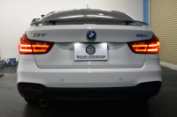 BMW 3シリーズ 320i ｸﾞﾗﾝﾂｰﾘｽﾓ Mｽﾎﾟｰﾂ 追従ACC ﾌﾙｾｸﾞTV  車線逸脱&歩行者警告 衝突軽減B 電動Rｹﾞｰﾄ 電格Rｳｲﾝｸﾞ ﾊﾟﾄﾞﾙｼﾌﾄ ｱﾙｶﾝﾀｰﾗ電動ｽﾎﾟｰﾂｼｰﾄ 18AW ﾀｯﾁﾊﾟｯﾄﾞﾅﾋﾞBｶﾒﾗ iｽﾄｯﾌﾟ ｽﾏｰﾄｷｰ2年保証