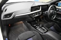 BMW 1シリーズ M135i xDrive ﾌﾙﾀｲﾑ4WD ﾃﾞﾋﾞｭｰP ｺﾝﾌｫｰﾄP ﾅﾋﾞｹﾞｰｼｮﾝP 可変ｻｽﾍﾟﾝｼｮﾝ Mｽﾎﾟｰﾂﾌﾞﾚｰｷ ACC Pｱｼｽﾄ BMWﾗｲﾌﾞｺｯｸﾋﾟｯﾄ ﾋｰﾀｰ付ｱﾙｶﾝﾀｰﾗｺﾝﾋﾞｽﾎﾟｰﾂｼｰﾄ 18AW ﾀｯﾁﾊﾟﾈﾙﾅﾋﾞ ｱｯﾌﾟﾙｶｰﾌﾟﾚｲ LEDﾍｯﾄﾞﾗｲﾄ 電動ﾘｱｹﾞｰﾄ 2年保証