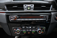 BMW X1 Xdrive18d Xﾗｲﾝ 4WD ﾊｲﾗｲﾝ&ｺﾝﾌｫｰﾄP ｱﾄﾞﾊﾞﾝｽﾄﾞｱｸﾃｨﾌﾞｾｰﾌﾃｨP 追従ACC HUD ﾋｰﾀｰ付電動ｵｲｽﾀｰ革 LEDﾍｯﾄﾞﾗｲﾄ 衝突軽減ﾌﾞﾚｰｷ 車線逸脱&歩行者警告 ﾀｯﾁﾊﾟﾈﾙiﾄﾞﾗｲﾌﾞﾅﾋﾞBｶﾒﾗ Pｱｼｽﾄ 前後PDC 電動ﾄﾗﾝｸ  ｽﾏｰﾄｷｰ 2年保証