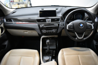 BMW X1 Xdrive18d Xﾗｲﾝ 4WD ﾊｲﾗｲﾝ&ｺﾝﾌｫｰﾄP ｱﾄﾞﾊﾞﾝｽﾄﾞｱｸﾃｨﾌﾞｾｰﾌﾃｨP 追従ACC HUD ﾋｰﾀｰ付電動ｵｲｽﾀｰ革 LEDﾍｯﾄﾞﾗｲﾄ 衝突軽減ﾌﾞﾚｰｷ 車線逸脱&歩行者警告 ﾀｯﾁﾊﾟﾈﾙiﾄﾞﾗｲﾌﾞﾅﾋﾞBｶﾒﾗ Pｱｼｽﾄ 前後PDC 電動ﾄﾗﾝｸ  ｽﾏｰﾄｷｰ 2年保証