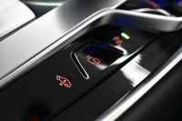 BMW 7シリーズ 740d XﾄﾞﾗｲﾌﾞMｽﾎﾟｰﾂ  4WD ｻﾝﾙｰﾌ ﾚｰｻﾞｰLED Fﾏｯｻｰｼﾞ&ﾍﾞﾝﾁﾚｰｼｮﾝ全席ﾋｰﾀｰ付黒革 ACC HUD ﾊｰﾏﾝｶｰﾄﾞﾝ ｼﾞｪｽﾁｬｰｺﾝﾄﾛｰﾙ ﾀｯﾁﾊﾟﾈﾙ対応HDDﾅﾋﾞ3Dﾋﾞｭｰ 車線変更&逸脱警告 液晶ﾒｰﾀｰ 電動ﾄﾗﾝｸ 20AW 2年保証