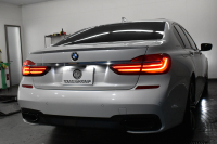 BMW 7シリーズ 740d XﾄﾞﾗｲﾌﾞMｽﾎﾟｰﾂ  4WD ｻﾝﾙｰﾌ ﾚｰｻﾞｰLED Fﾏｯｻｰｼﾞ&ﾍﾞﾝﾁﾚｰｼｮﾝ全席ﾋｰﾀｰ付黒革 ACC HUD ﾊｰﾏﾝｶｰﾄﾞﾝ ｼﾞｪｽﾁｬｰｺﾝﾄﾛｰﾙ ﾀｯﾁﾊﾟﾈﾙ対応HDDﾅﾋﾞ3Dﾋﾞｭｰ 車線変更&逸脱警告 液晶ﾒｰﾀｰ 電動ﾄﾗﾝｸ 20AW 2年保証