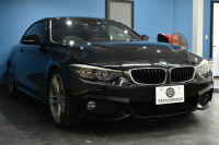 BMW 4シリーズ 440i ｶﾌﾞﾘｵﾚ Mｽﾎﾟｰﾂ LCI後期 ﾍｷｻｺﾞﾅﾙLEDﾍｯﾄﾞﾗｲﾄ 追従ACC HUD TOPﾋﾞｭｰ Pｱｼｽﾄ 直6ﾀｰﾎﾞ ﾋｰﾀｰ付黒革 液晶ﾒｰﾀｰ harman/kardon 車線変更&逸脱&歩行者&衝突警告 衝突軽減B 19AW ﾀｯﾁﾊﾟﾈﾙﾅﾋﾞBｶﾒﾗ 2年保証
