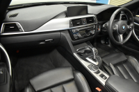 BMW 4シリーズ 440i ｶﾌﾞﾘｵﾚ Mｽﾎﾟｰﾂ LCI後期 ﾍｷｻｺﾞﾅﾙLEDﾍｯﾄﾞﾗｲﾄ 追従ACC HUD TOPﾋﾞｭｰ Pｱｼｽﾄ 直6ﾀｰﾎﾞ ﾋｰﾀｰ付黒革 液晶ﾒｰﾀｰ harman/kardon 車線変更&逸脱&歩行者&衝突警告 衝突軽減B 19AW ﾀｯﾁﾊﾟﾈﾙﾅﾋﾞBｶﾒﾗ 2年保証