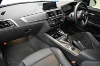 BMW Mシリーズ M2 ｺﾝﾍﾟﾃｨｼｮﾝ MDCT 7速DCT LCI後期 型式変更後ﾓﾃﾞﾙ KW車高調 MﾊﾟﾌｫｰﾏﾝｽFﾘｯﾌﾟｽﾎﾟｲﾗｰ ﾍｷｻｺﾞﾅﾙLEDﾍｯﾄﾞﾗｲﾄ&ﾃｰﾙ ﾋｰﾀｰ付黒革 ﾀｯﾁﾊﾟﾈﾙHDDﾅﾋﾞBｶﾒﾗ 19AW 車線逸脱&歩行者警告 衝突軽減ﾌﾞﾚｰｷ ｶｰﾎﾞﾝｲﾝﾃﾘｱ Mｼｰﾄﾍﾞﾙﾄ  2年保証