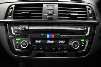 BMW Mシリーズ M2 6速MT LCI後期 ﾋｰﾀｰ付黒革 ｱﾀﾞﾌﾟﾃｨﾌﾞﾍｷｻｺﾞﾅﾙLEDﾍｯﾄﾞﾗｲﾄ&ﾃｰﾙ ﾀｯﾁﾊﾟﾈﾙHDDﾅﾋﾞBｶﾒﾗ 19AW 車線逸脱&歩行者警告 衝突軽減ﾌﾞﾚｰｷ ｶｰﾎﾞﾝｲﾝﾃﾘｱ ｽﾏｰﾄｷｰ 2年保証