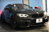BMW Mシリーズ M2 6速MT LCI後期 ﾋｰﾀｰ付黒革 ｱﾀﾞﾌﾟﾃｨﾌﾞﾍｷｻｺﾞﾅﾙLEDﾍｯﾄﾞﾗｲﾄ&ﾃｰﾙ ﾀｯﾁﾊﾟﾈﾙHDDﾅﾋﾞBｶﾒﾗ 19AW 車線逸脱&歩行者警告 衝突軽減ﾌﾞﾚｰｷ ｶｰﾎﾞﾝｲﾝﾃﾘｱ ｽﾏｰﾄｷｰ 2年保証